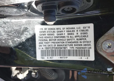 2016 Honda Civic Lx z USA, uszkodzony, nr VIN 19XFC2F53GE041921